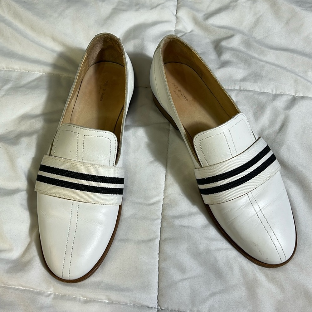 Rag & Bone Womens loafers. White. Size 39 (US 8.5-9).